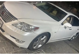 لکسوس LS   