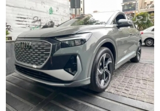 آئودی Q4 e-tron  آئودی نو 