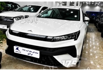 کی ام سی J7  کی ام سی نو 